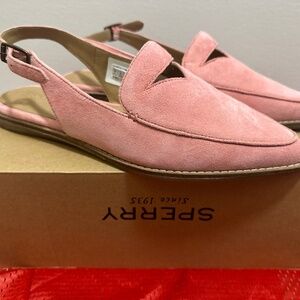 NWOT Pink coral leather sperry saybrook sling size 9